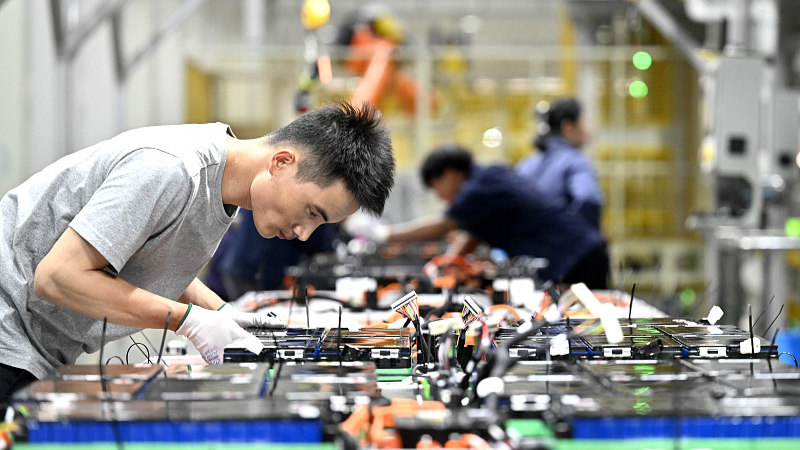 В Китае в июле вырос объем производства тяговых аккумуляторных батарей ...